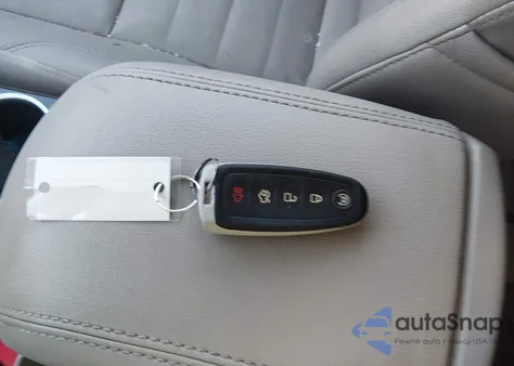 2014 Ford Escape Titanium z USA, uszkodzony, nr VIN 1FMCU9JX4EUB45684